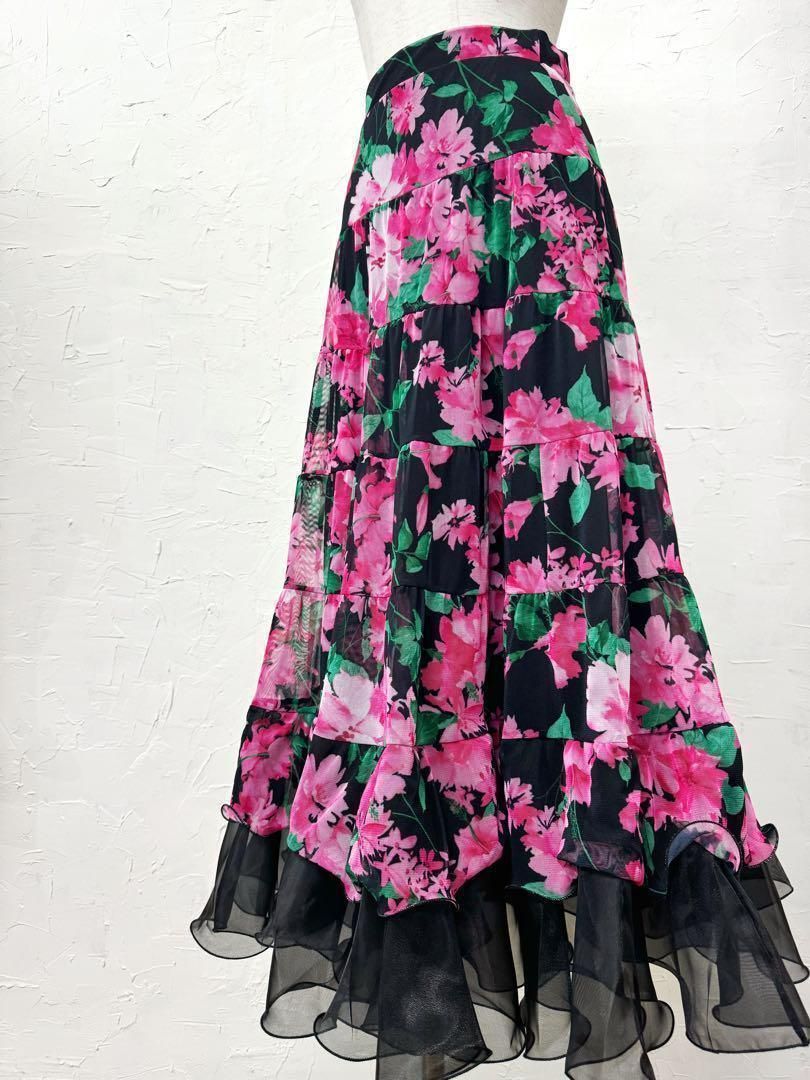 安い 【パーティーに】新品 社交ダンス ピンク花柄セットアップ黒 m926