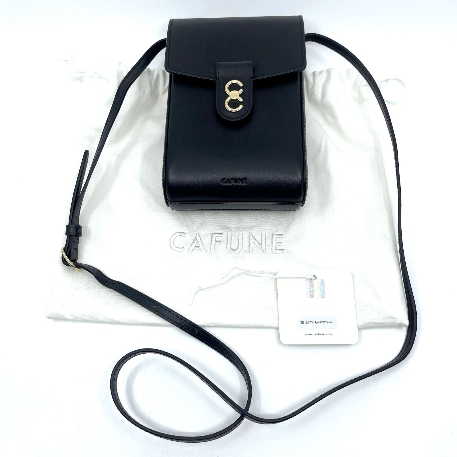 美品　CAFUNE　TRUNK BOX　ショルダー　ポシェット　レザー　黒 美品 CAFUNE TRUNK BOX ショルダー ポシェット レザー 黒 - メルカリ