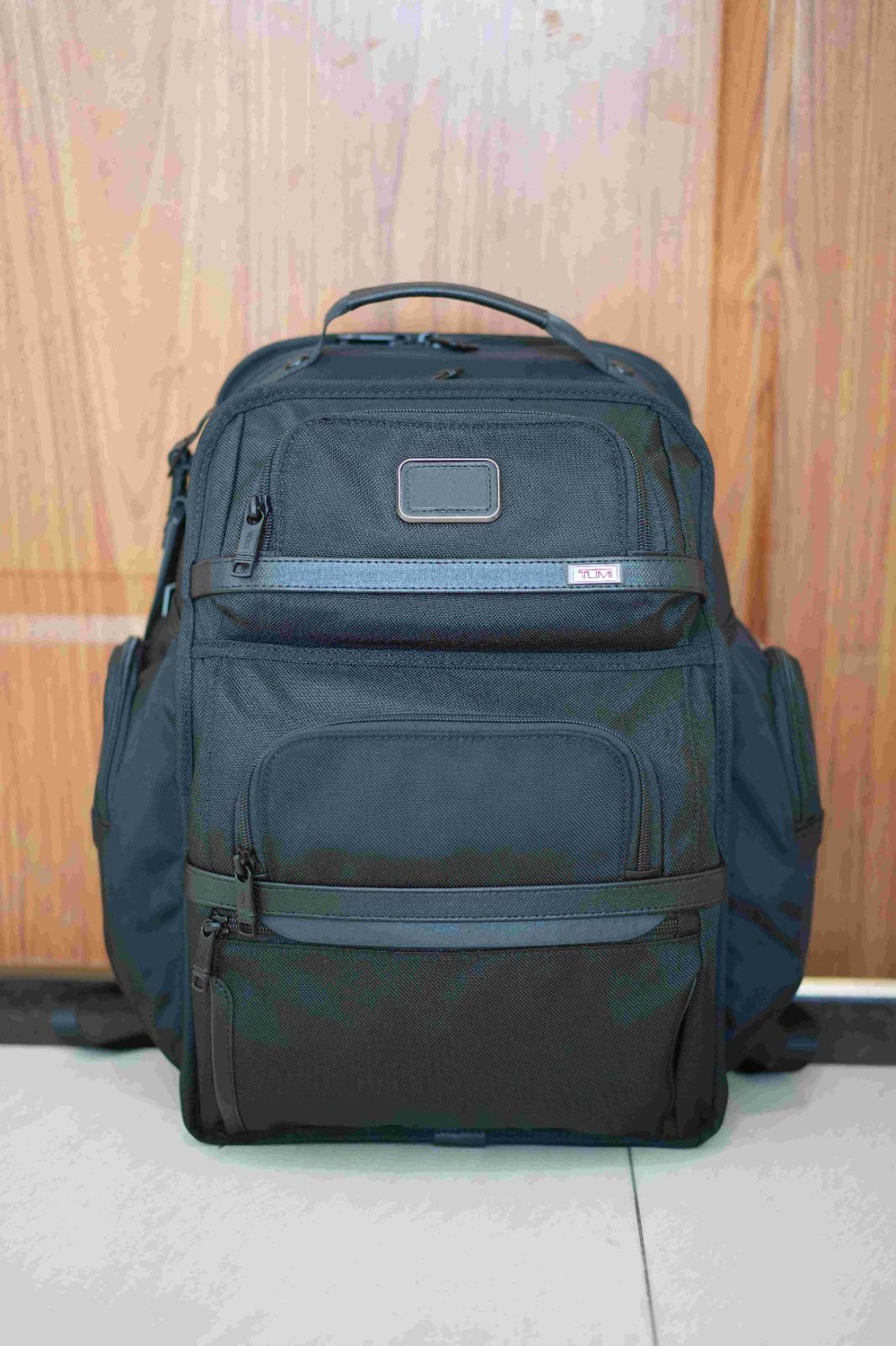 新品 未使用 トゥミ TUMI ALPHA3 バックパック ブリーフパック黒