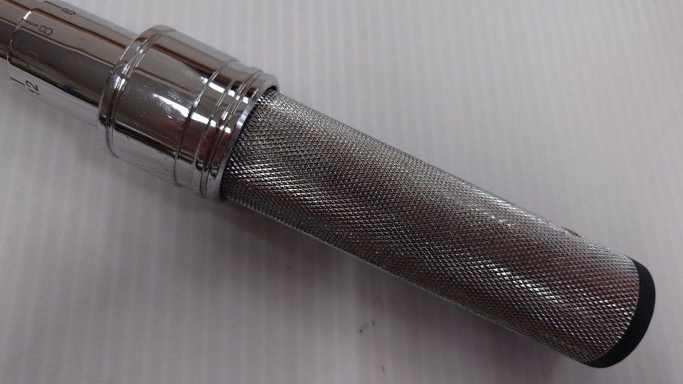 中古美品 KTC プレセット型トルクレンチ CMPC2004 12.7sq(1/2) 囗T 