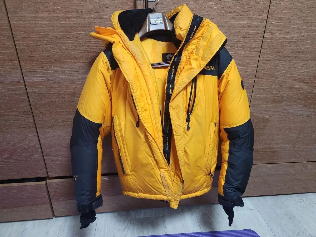 NEPA(ネパ) グリーンランド 出品 85 サイズ ( 95 100 それを着ている人 着用
