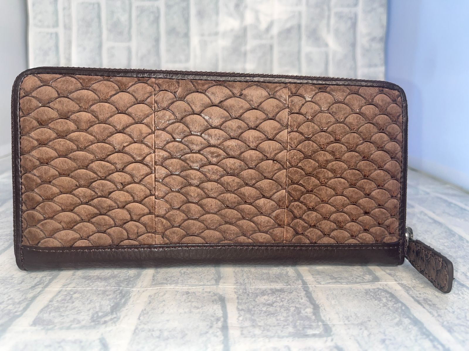 GUODI】 長財布 ラウンドファスナー型 鯉本革 カープレザー