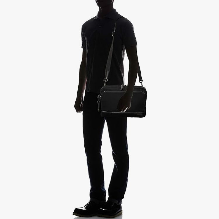 新品 e) TUMI トゥミ HARRISON 「マナー」ラージ・スリング 06602031D 