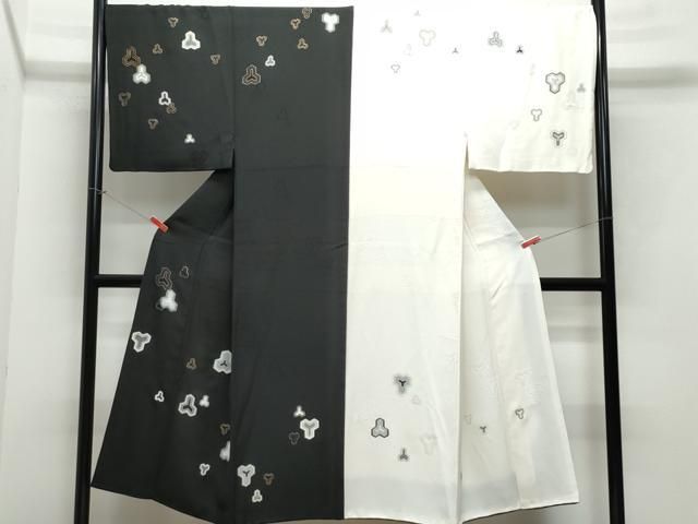 平和屋着物●男性 小紋 地紋起こし 片身替わり 毘沙門亀甲 白色×黒色 金彩 正絹 CAAY2896vf