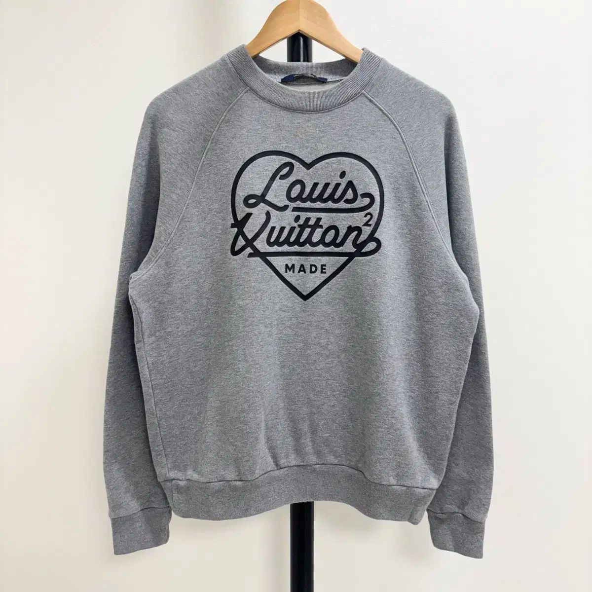 S Louis Vuitton(ルイヴィトン) NIGO(ニゴー) パーカー - メルカリ