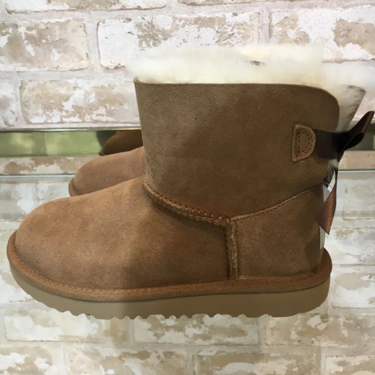 ugg ムートン ミドルブーツ ミドル丈ブーツ ラバーソール - ブーツ