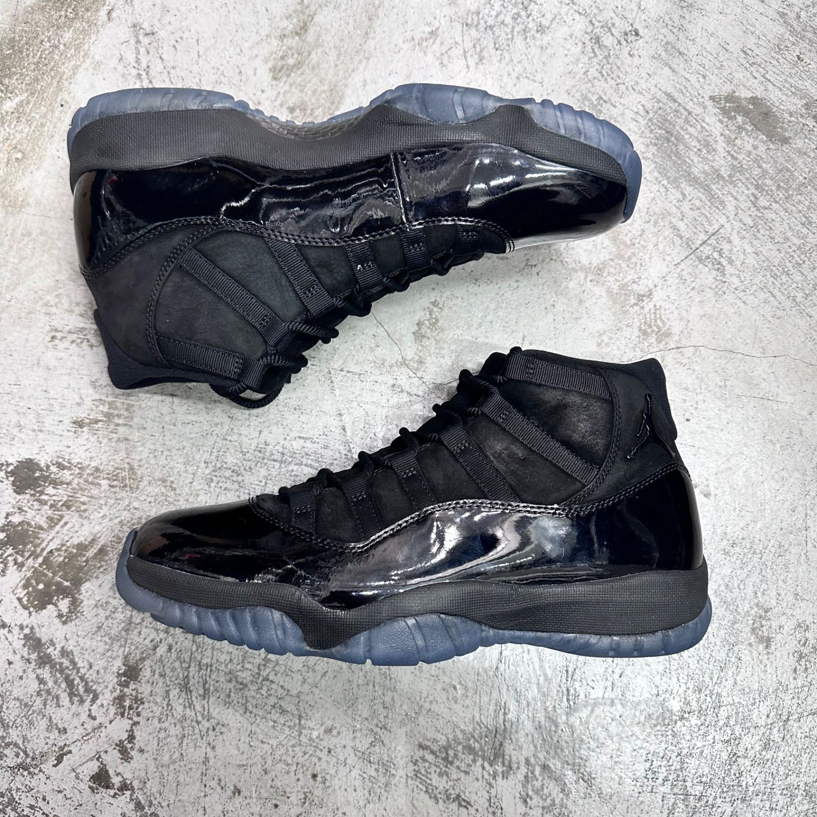 NIKE Air Jordan 11 