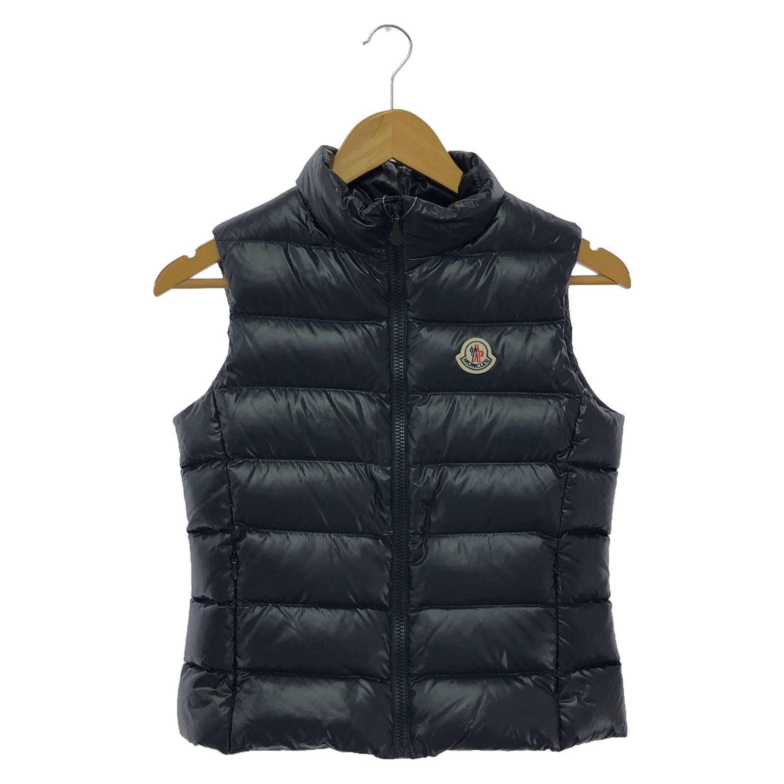 MONCLER ブラック ダウンベスト Moncler ダウンベスト | ブラック | FARFETCH JP