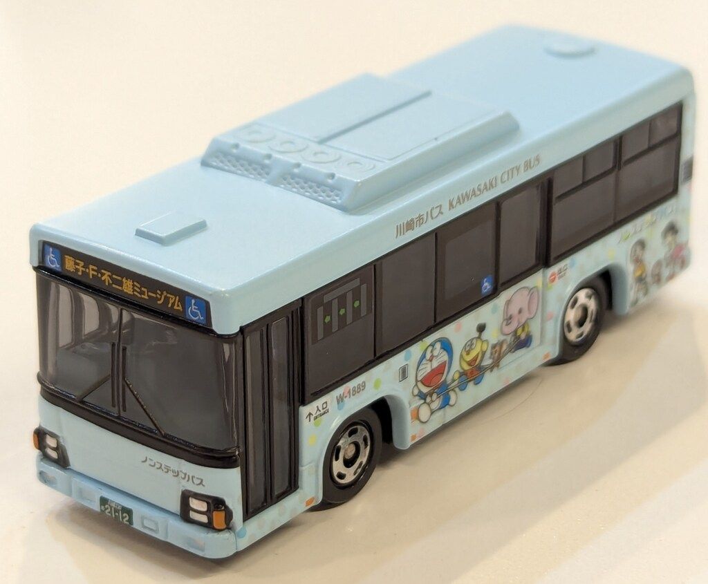 トミカ いすず エルガ 藤子・F・不二雄ミュージアム川崎市交通局