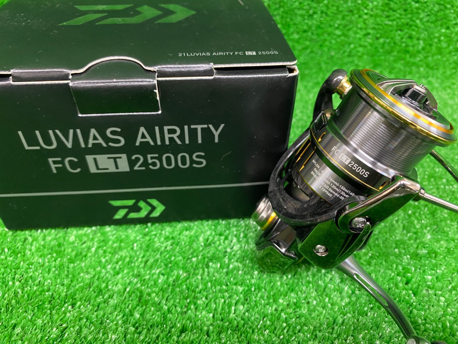 ダイワ ルビアス エアリティ FC LT2500S-XH-QD (リール) 価格比較