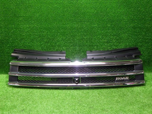 デリカD5 純正OP グリル ROAR CV 前期 カメラ付 ミツビシ 251003010