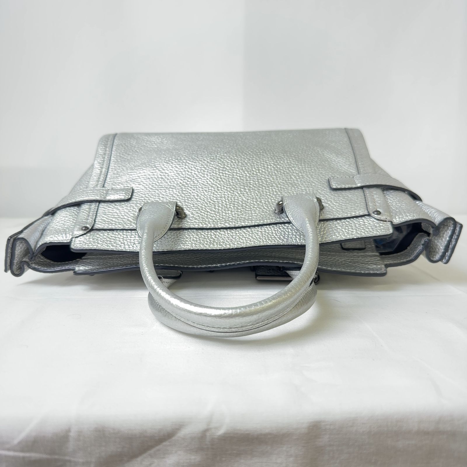 K13814-30-5】本物保障 美品 COACH コーチ バッグ 2WAY シルバー 