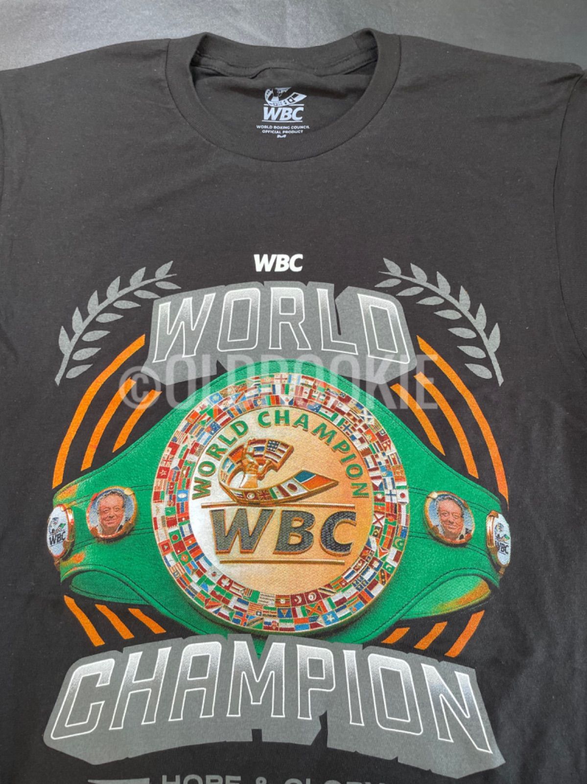 リヤドシーズン×WBCチャンピオンベルトTシャツ リヤドシーズン×WBCチャンピオンベルトTシャツ - メルカリ
