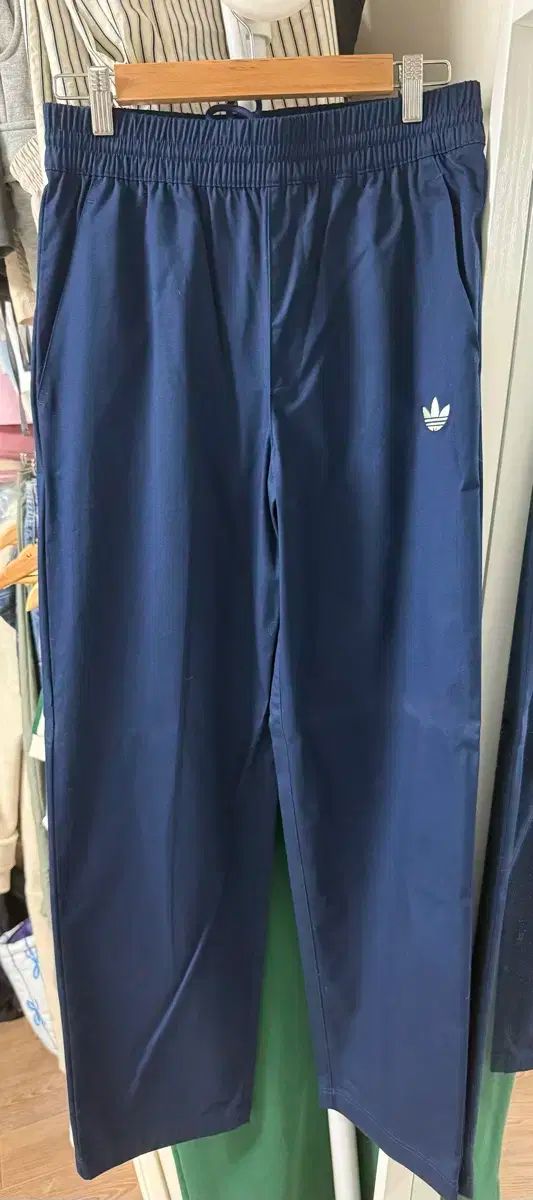 24AW即完売滝沢眞規子着用ロンハーマン3.2万チノパンツ川口春奈カーゴデニム 24AW即完売滝沢眞規子着用ロンハーマン3.2万チノパンツ川口春奈