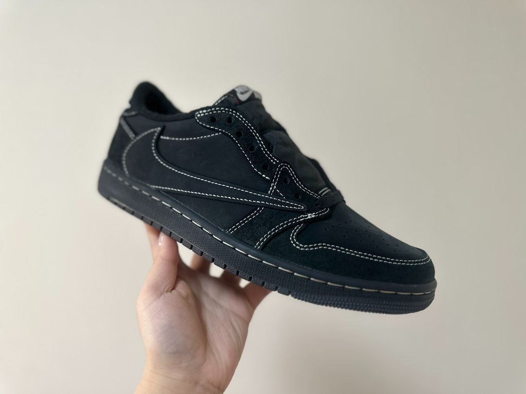 Mトラヴィス・スコット × ナイキ エアジョーダン 1 ロー OG 新品未使用 Travis Scott × NIKE AIR JORDAN 1 LOW OG SP MEDIUM OLIVE