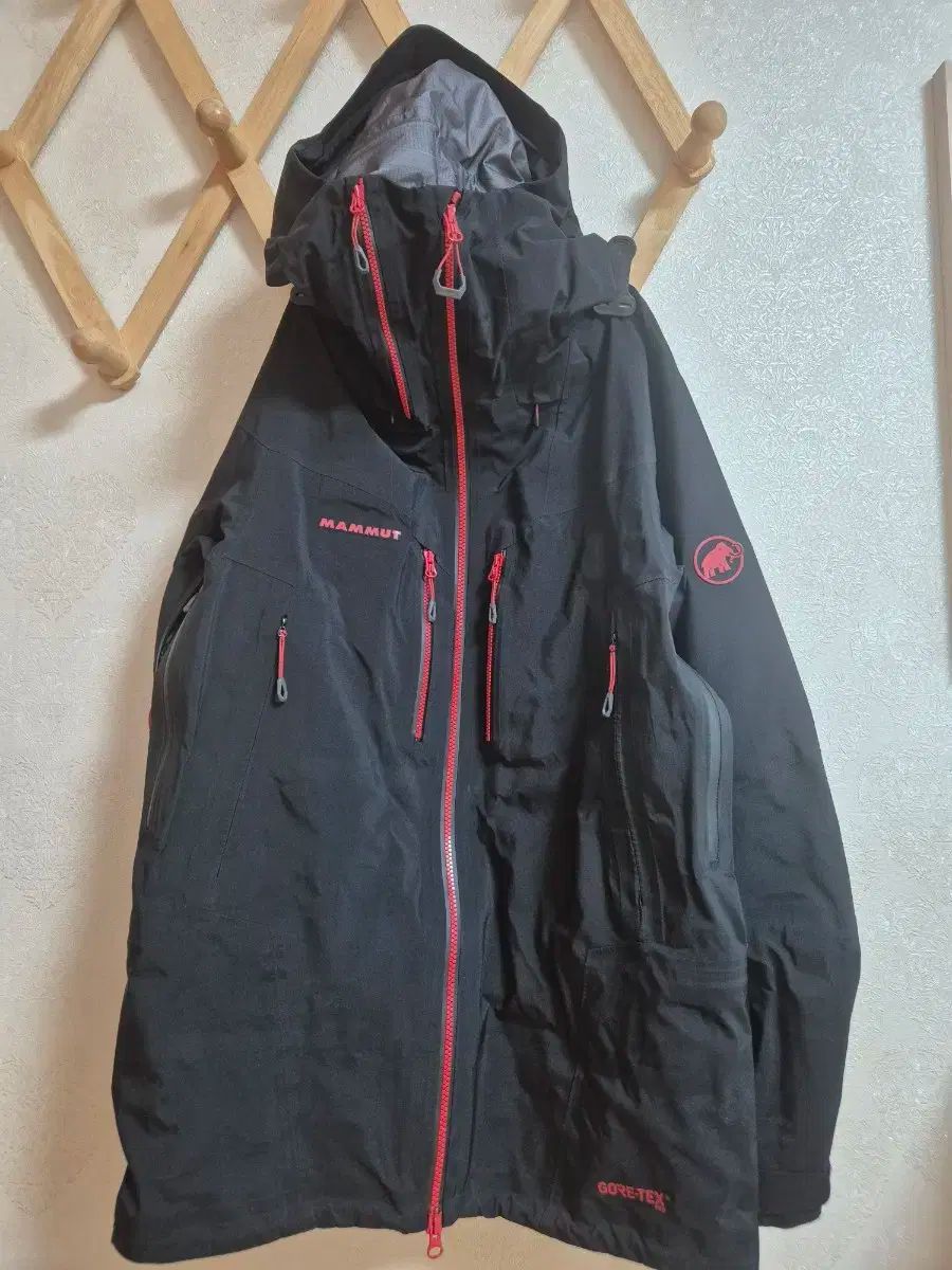 当店最大級の品揃え! マムート スイス ゴアテックスプロ ジャケット 情報が満載。