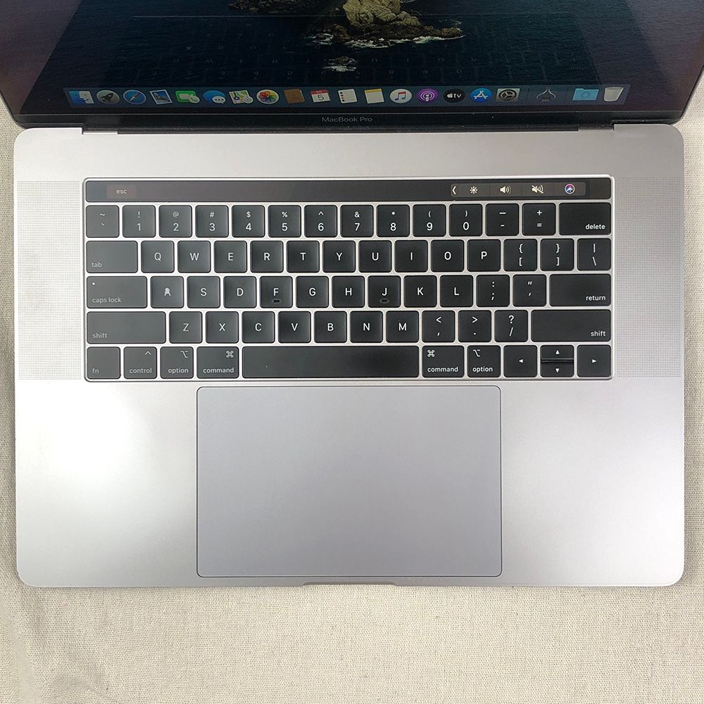 ◇ジャンク品・本体のみ◇Apple MacBook Pro (15インチ, 2019)【i9