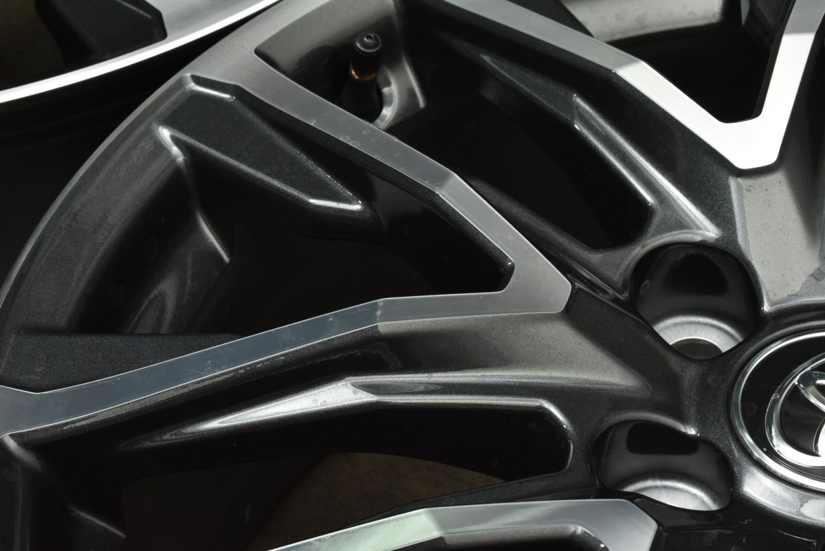 中古ホイール[18x7.5+39 114.3/5H トヨタ 30系RAV4 STYLE S Packag純正  