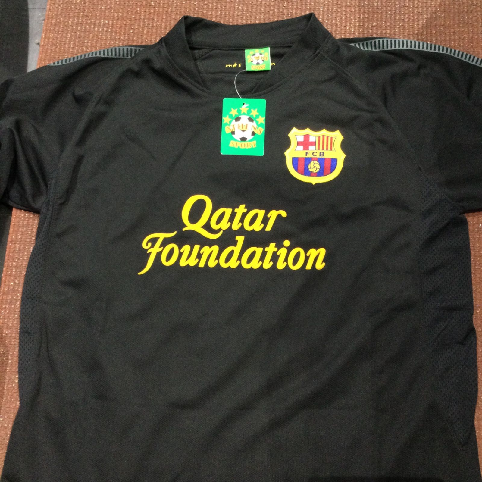 新品未使用品】FCバルセロナ メッシレプリカユニフォームシャツ