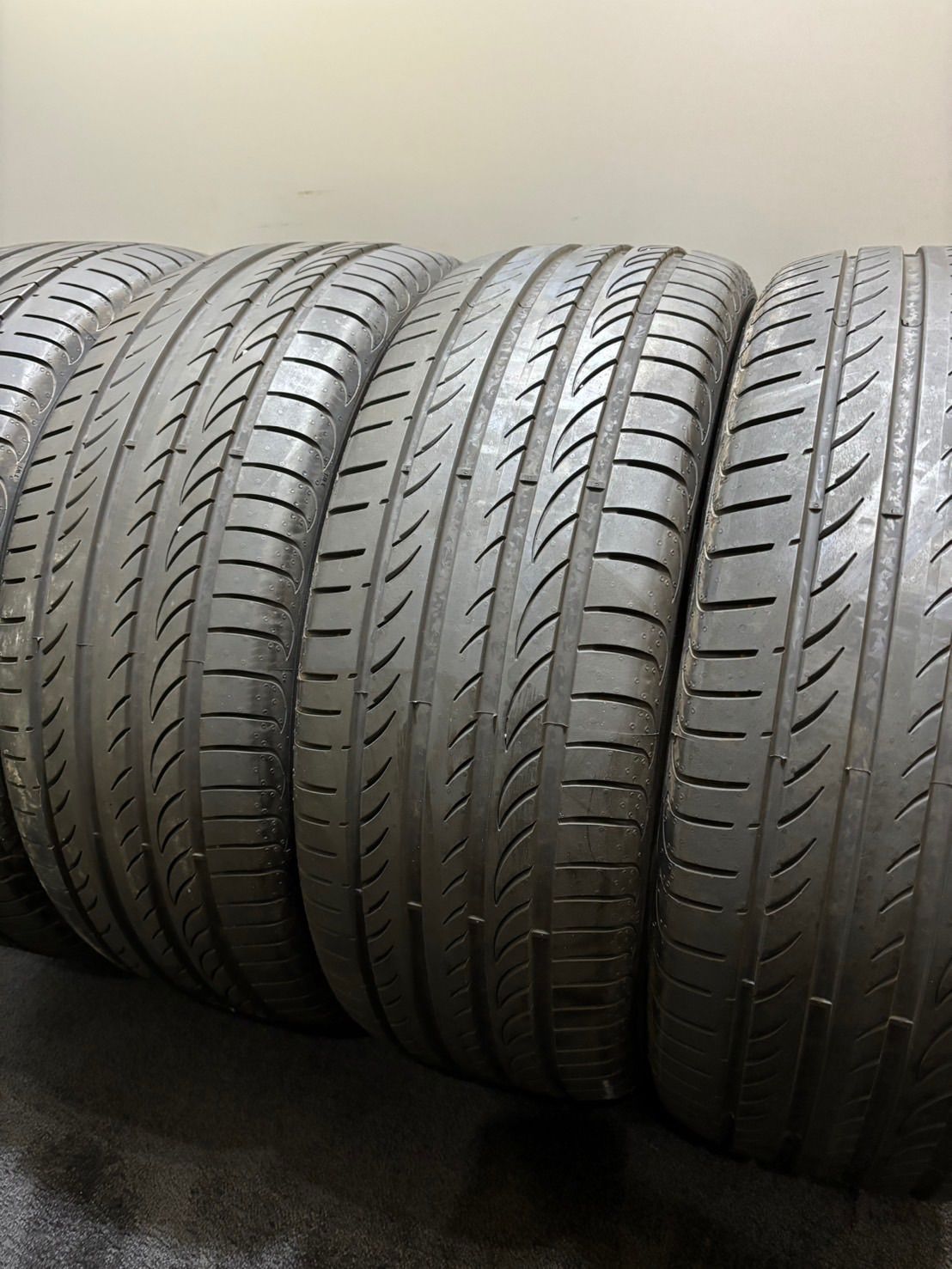 ★215/60R16 PIRELLI/POWERGY 21年製 夏タイヤ 4本 クラウン ヴェゼル エスティマ (南6-F874)