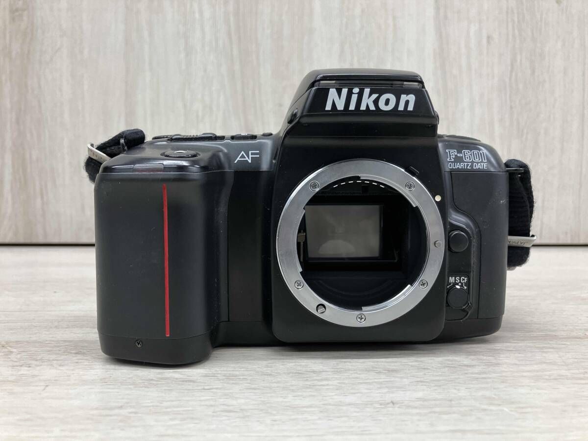 動作確認済☆美品　Nikon F-601 フィルムカメラ フィルムカメラ始めたい人にオススメ】Nikon F-601 QUARTZ DATE