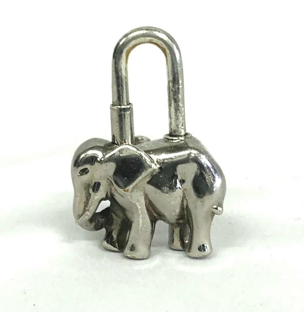 2025年最新】エルメス カデナ 象の人気アイテム - メルカリ