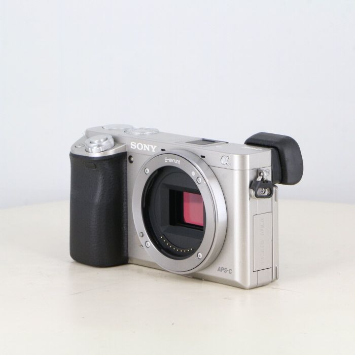 ソニー SONY α6000 ILCE-6000 ボディ シルバー