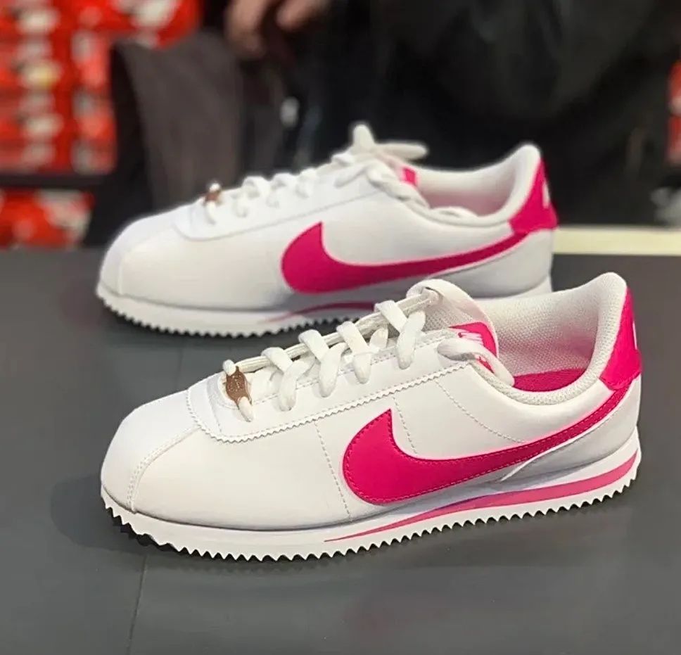 新品 NIKE CORTEZ BASIC LEATHER ナイキ・コルテス