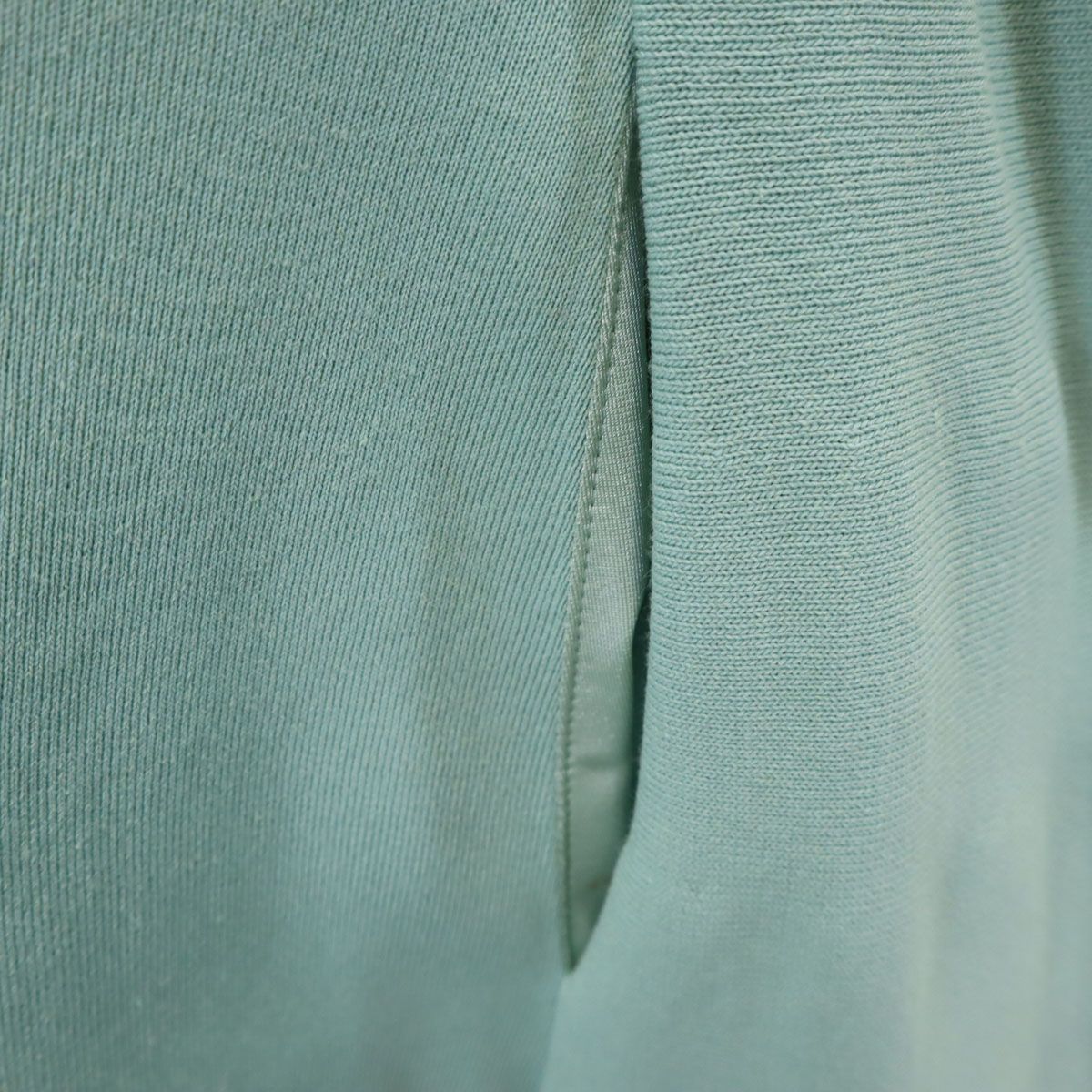 FOXEY フォクシー 日本製 ノースリーブ Vネック サイドリボン ニット