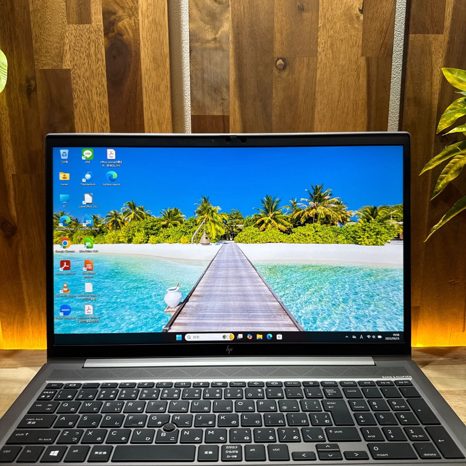 公式ショップ限定価格❣️/ 準美品《LTEモデル》HP Zbook Firefly 15