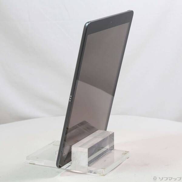 iPad 第8世代 128GB Wi-Fi スペースグレイ MYLD2J/A