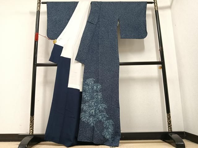 平和屋着物○色留訪問着 本藍 ろうけつ染 葡萄蔦の葉文 正絹 逸品