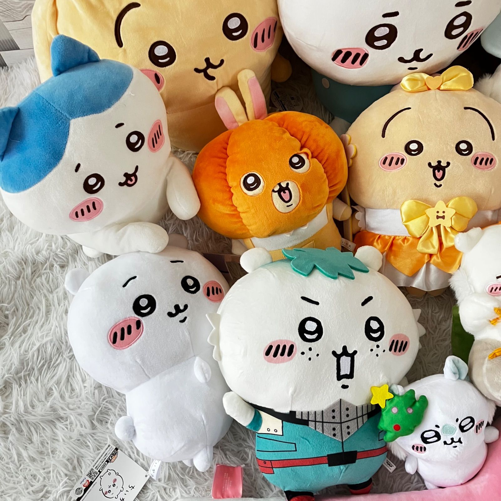 N*a様 おまけつき 新品 ちいかわ サンリオ 3点セット まとめ ぬいぐるみ ちいかわ サンリオコラボ 3個セット ハチワレ うさぎ