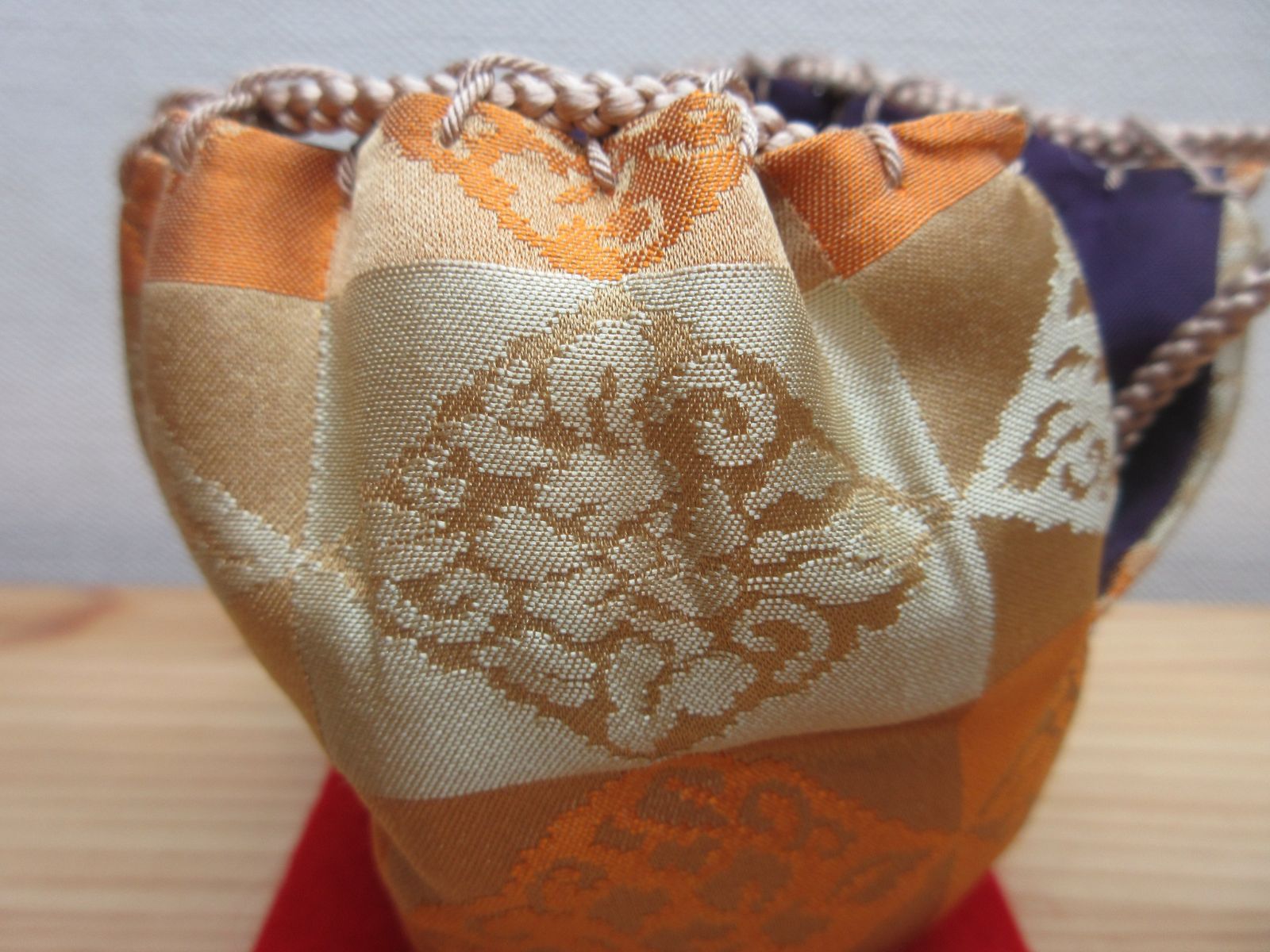 逢絢亭 茶道具 仕覆 四滴茶入仕覆 正絹 万暦緞子