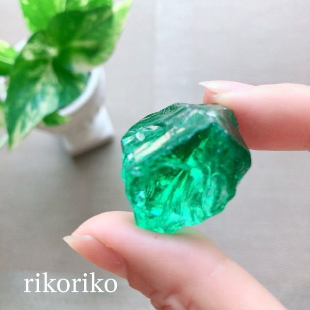 アンダラクリスタル原石【グリーン】 - rikoriko - メルカリ