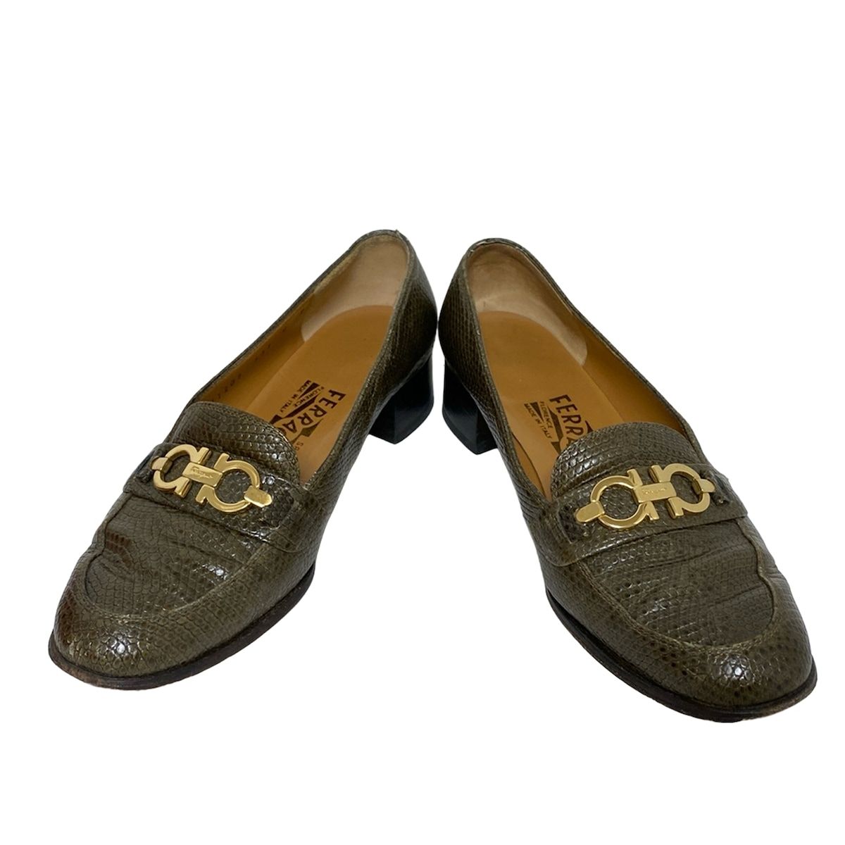 サルバトーレフェラガモ パンプス 4 D レディース - カーキ ガンチーニ