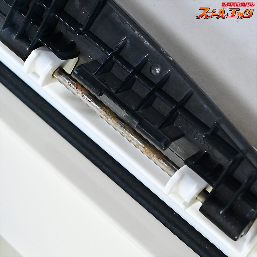 クーラーボックス