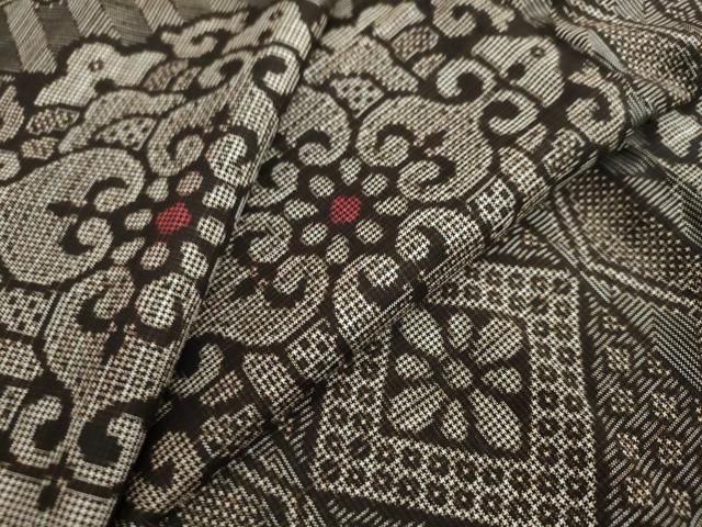 平和屋着物○本場大島紬 龍郷絣 花菱文 正絹 逸品 未使用 DAAV8660tw