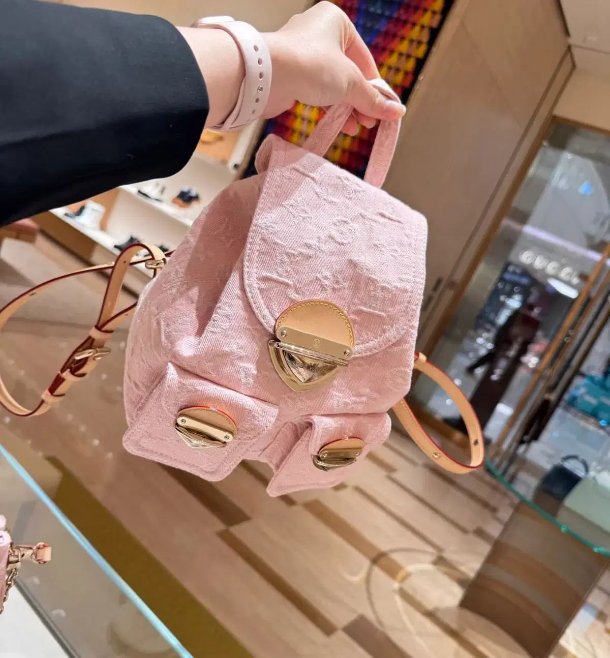 ホウトク、クッシュ、デザイナーズベンチ、カルテル、パントン