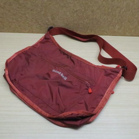 mont-bell L.W.ショルダーバッグ ワインレッド