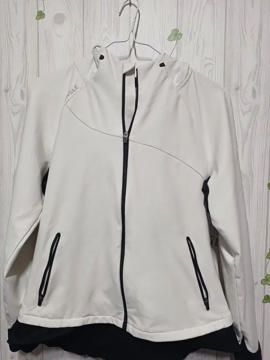 ワイドアングル WIDE ANGLE レディース ゴルフ GORE-TEX₍ゴアテックス フード付きジャケット 95