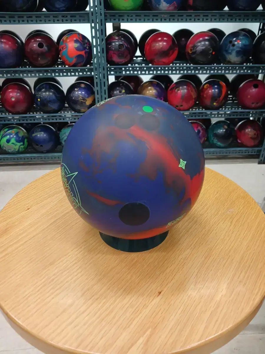 ボーリングボール ドンウォン 15p RST つぶす