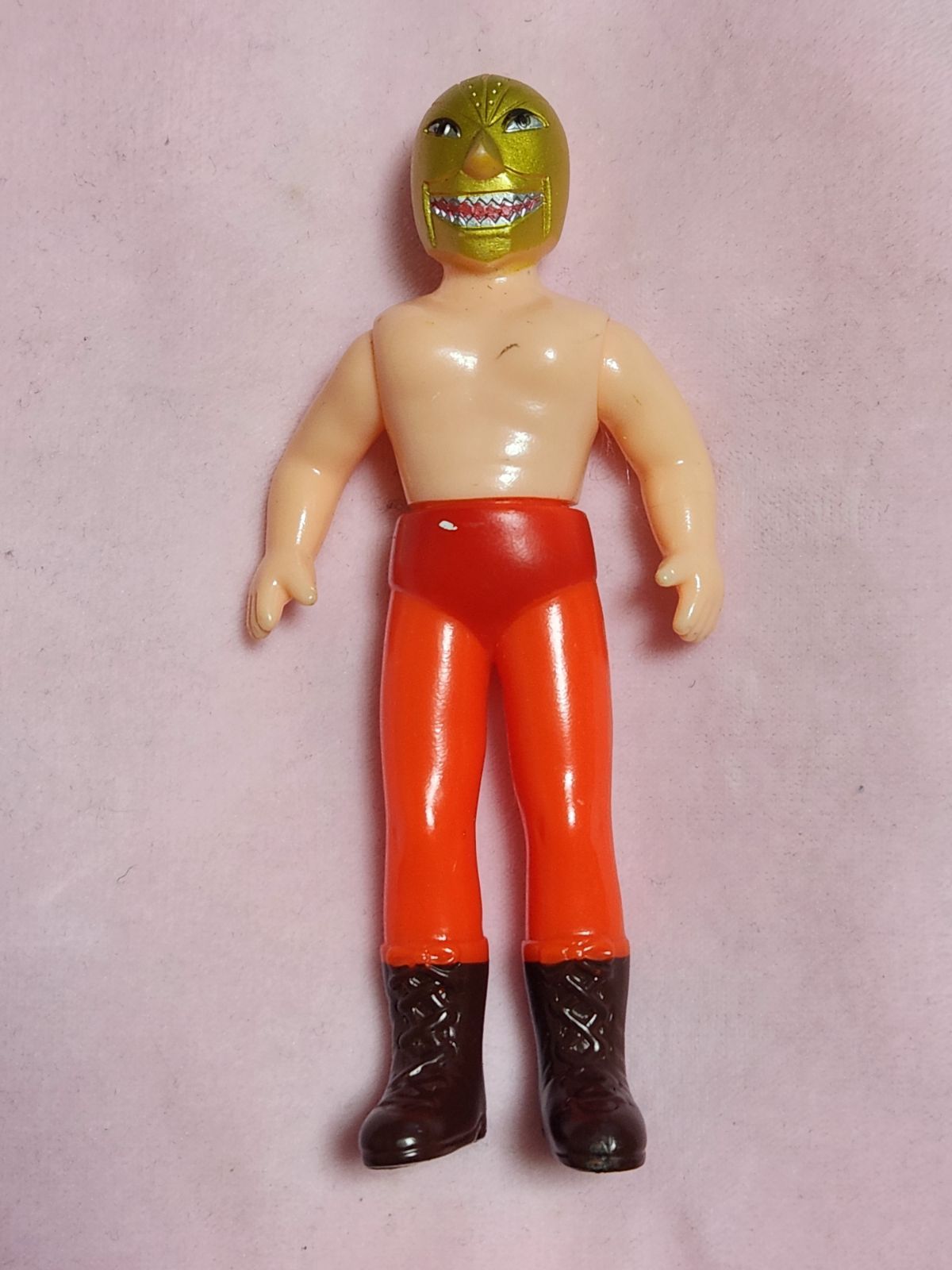 タイガーマスクの悪役ソフビ ゴールデンマスク 約12㎝ - メルカリ