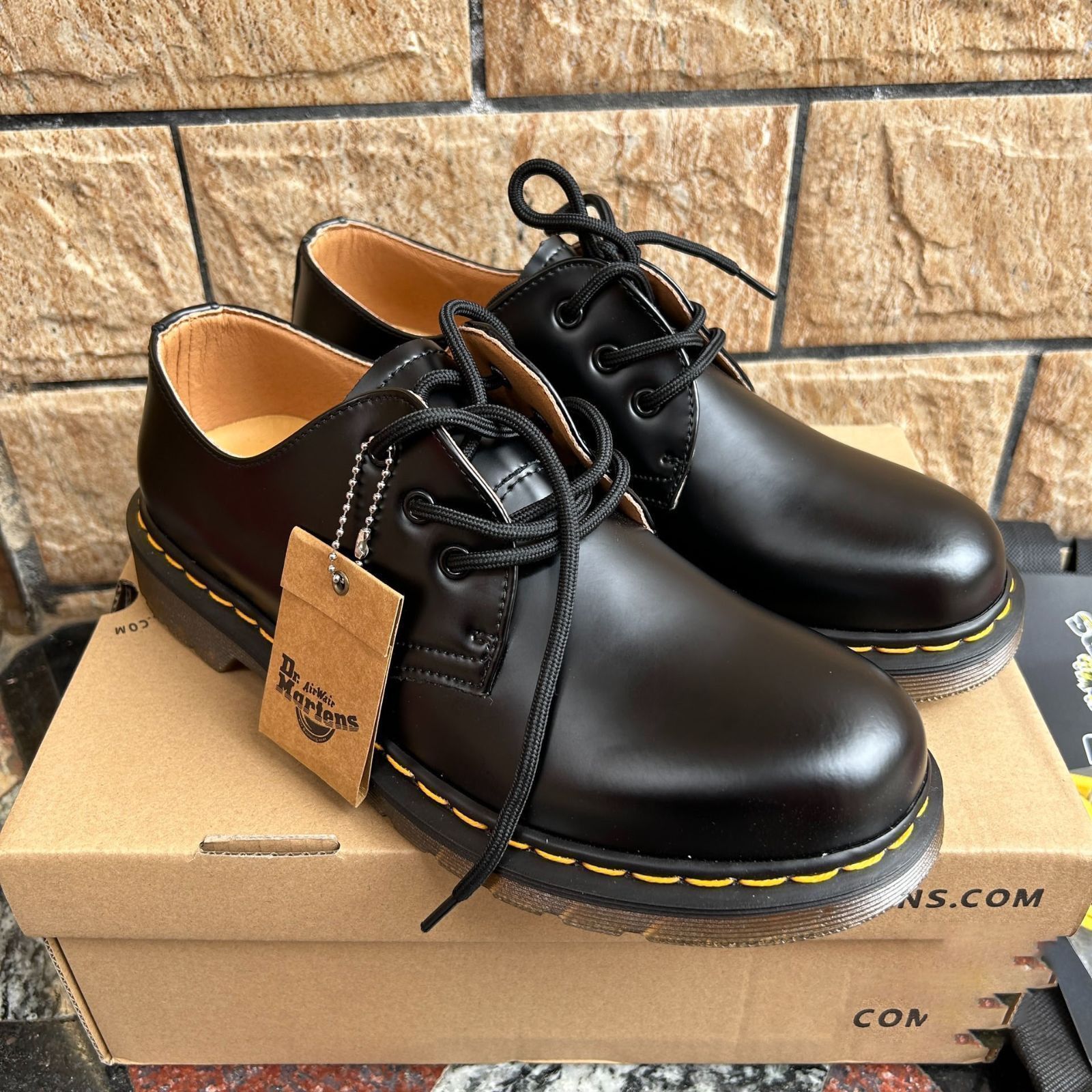 新品 Dr.Martens ドクターマーチン 1461 クラシック ロートップ 