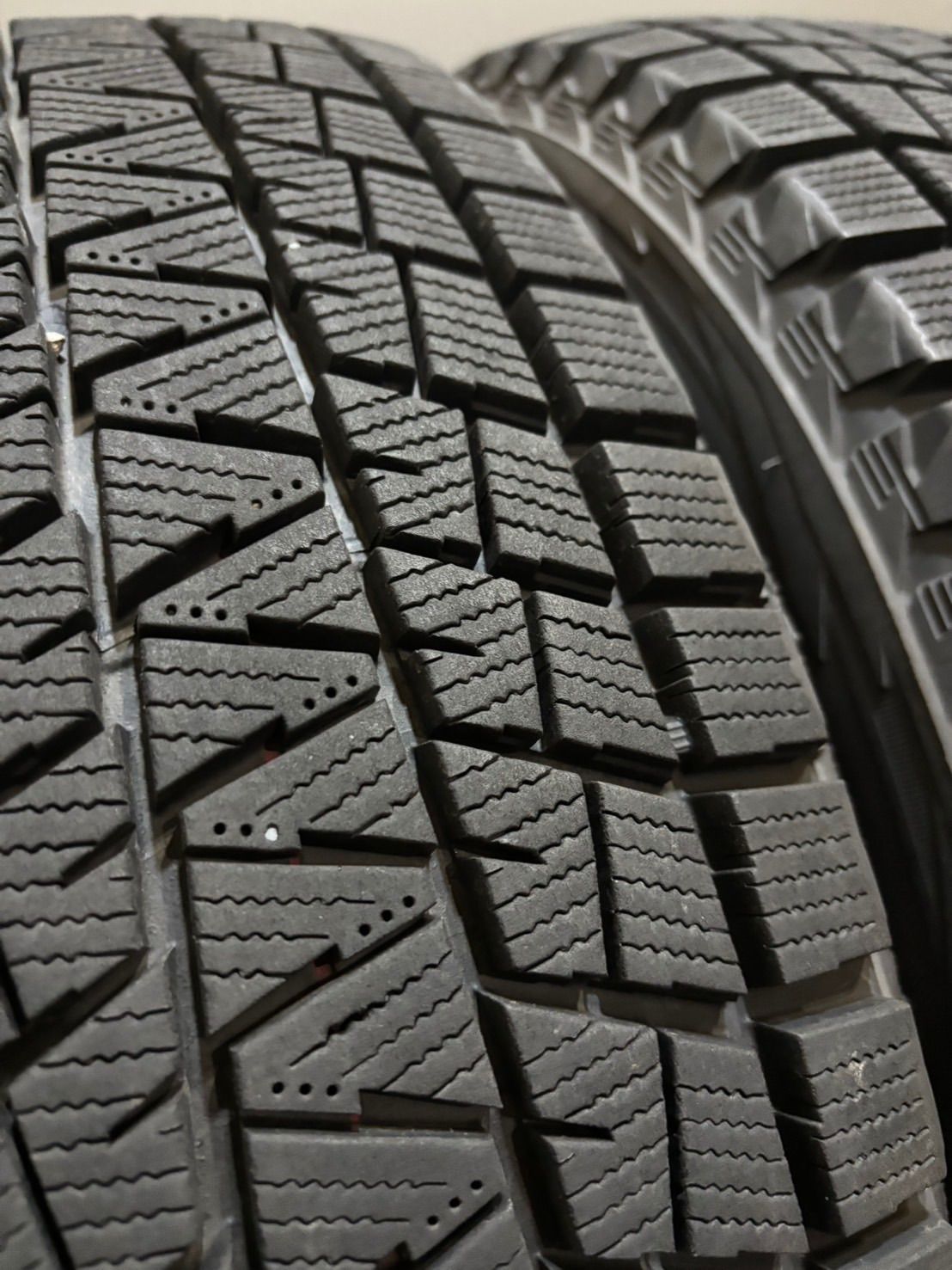 フォレスター アルファード