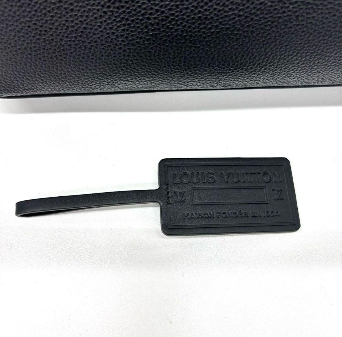 クラッチバッグ