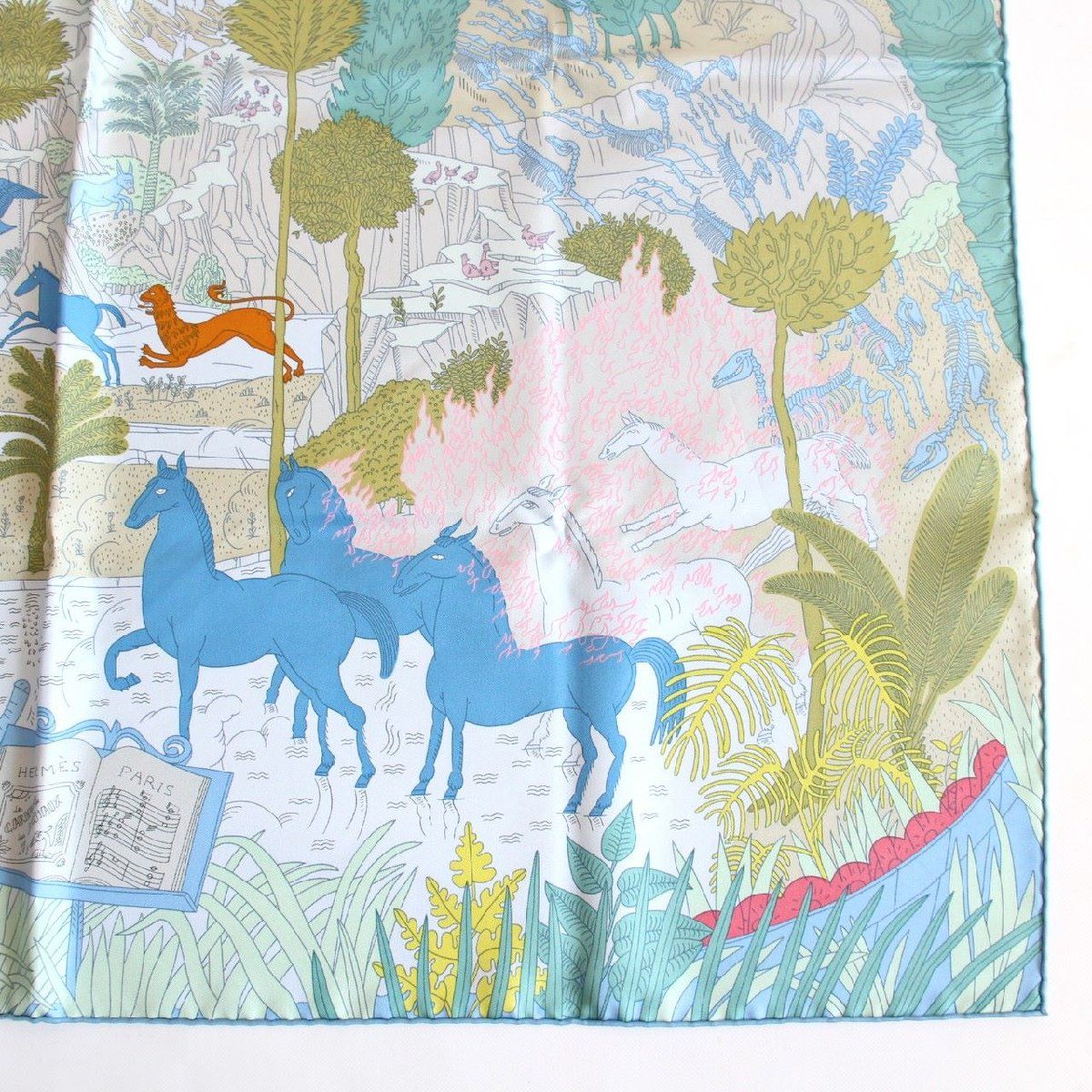 HERMES エルメス カレ 90 スカーフ Le Carnaval des Animaux