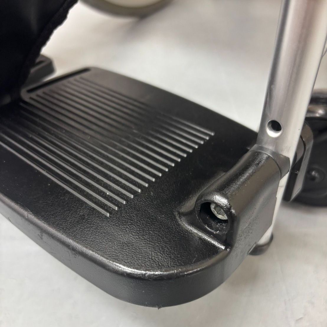 Miki 自走車椅子