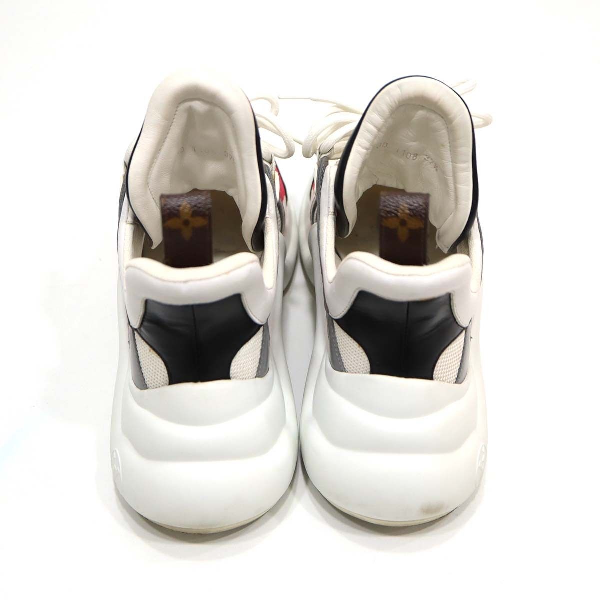 LOUIS VUITTON ルイヴィトン アークライトライン スニーカー GO1108 