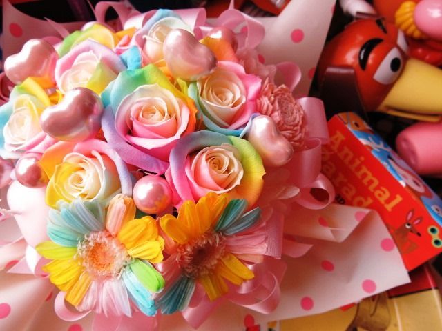 レインボーローズ 花束風 プリザーブドフラワー ケース付き